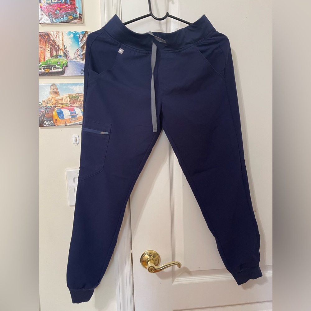 Figs navy Zamora petite jogger scrub pants